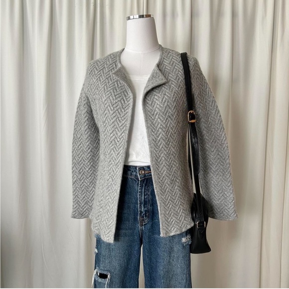 Grey Jones New York Signature wool blend cardigan size Large. - Picture 2 of 8